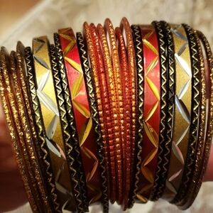 24 Bangle Bracelets by Decree NWT